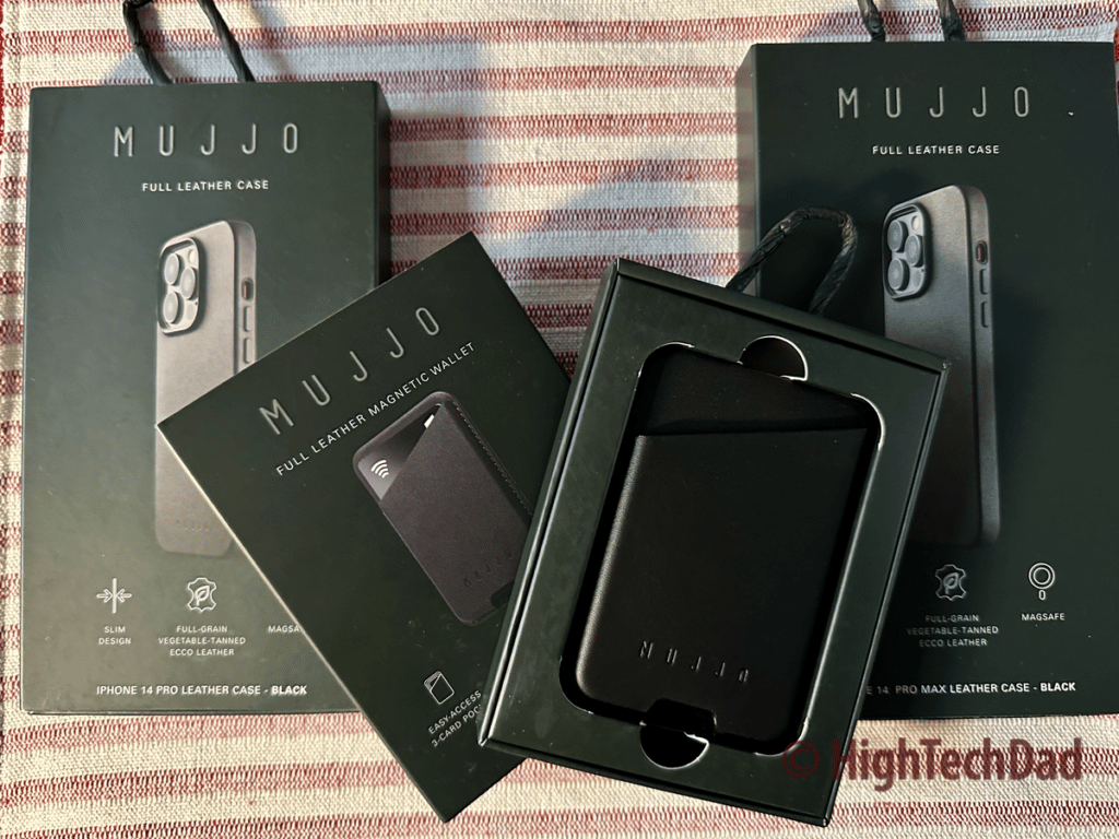 Mujjo Full Leather Wallet Case for iPhone 13 review: Best there is
