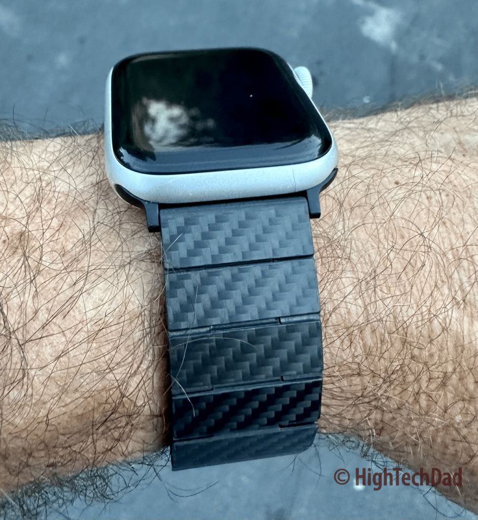 Modern, Lightweight, Durable - PITAKA HighTechDad™ Apple Fiber Band Review - Watch Carbon