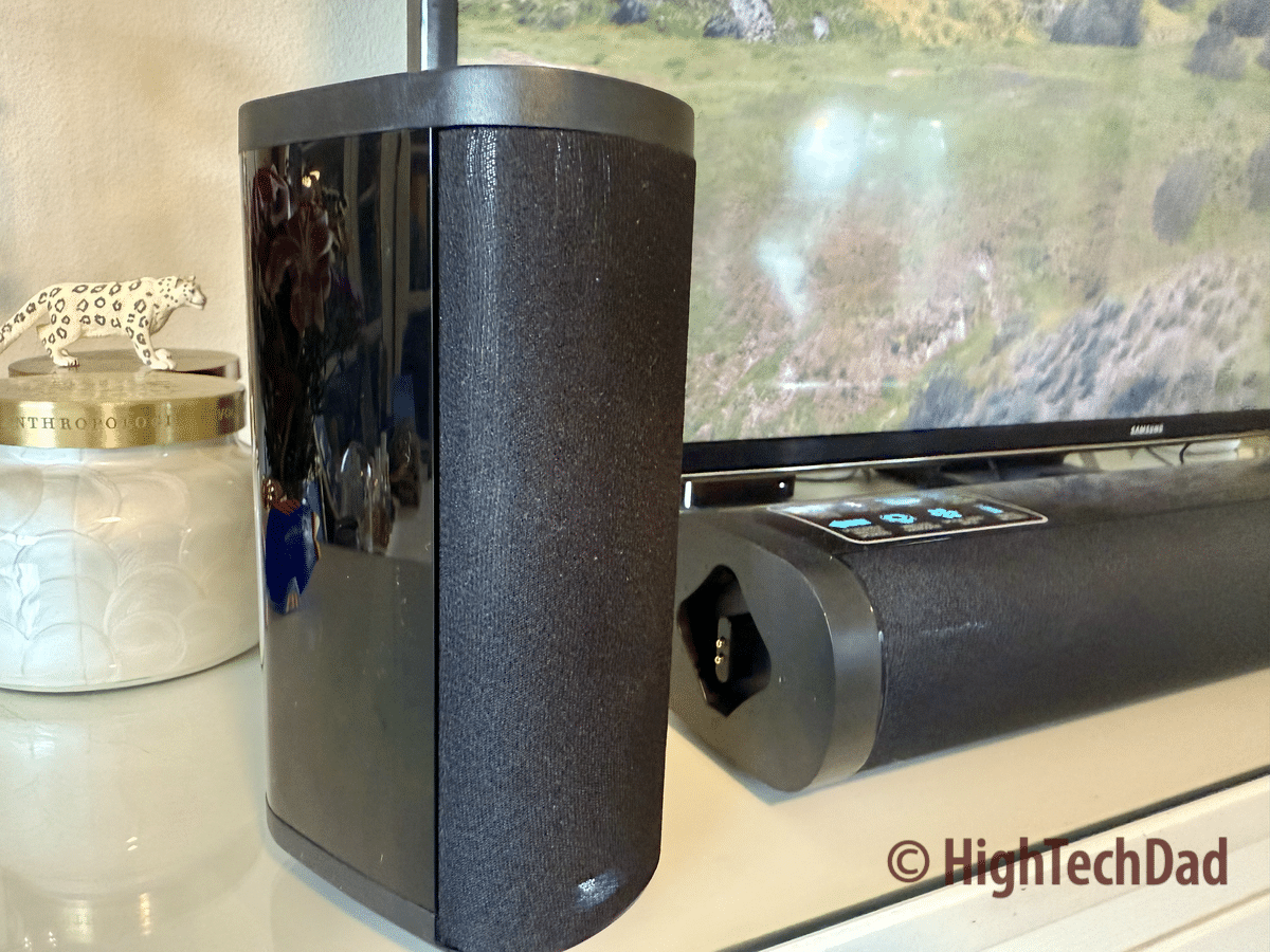 Satellite speaker detached - iLive 42" Sound Bar - HighTechDad review