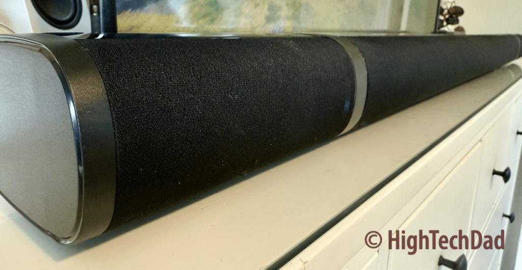 Attached satellite speaker - iLive 45" Sound Bar - HighTechDad review